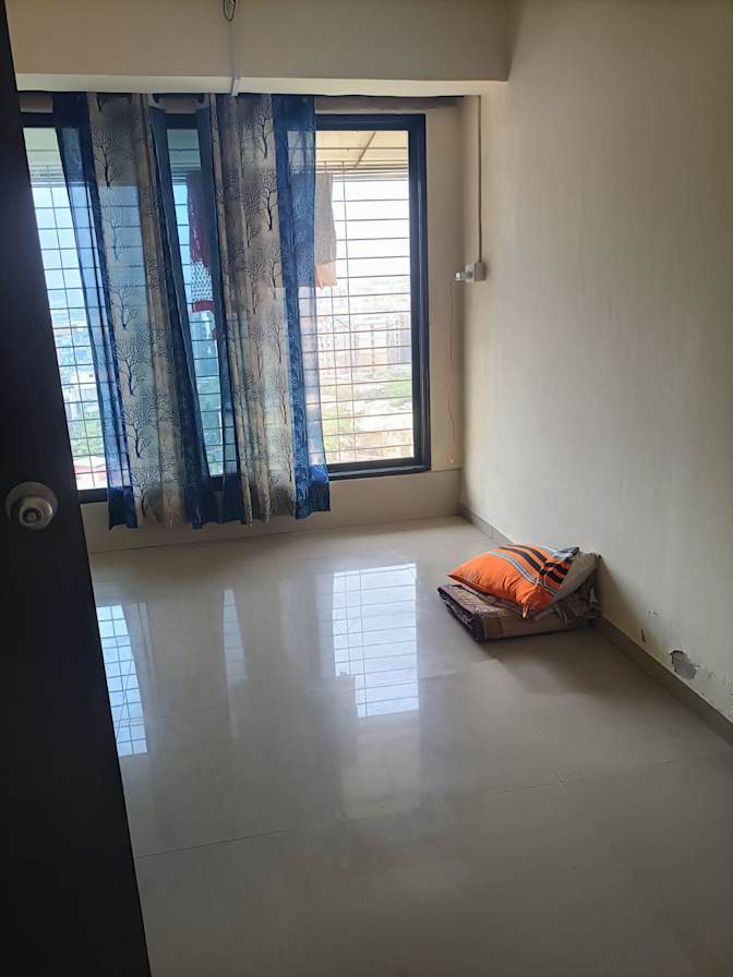 Aks's room