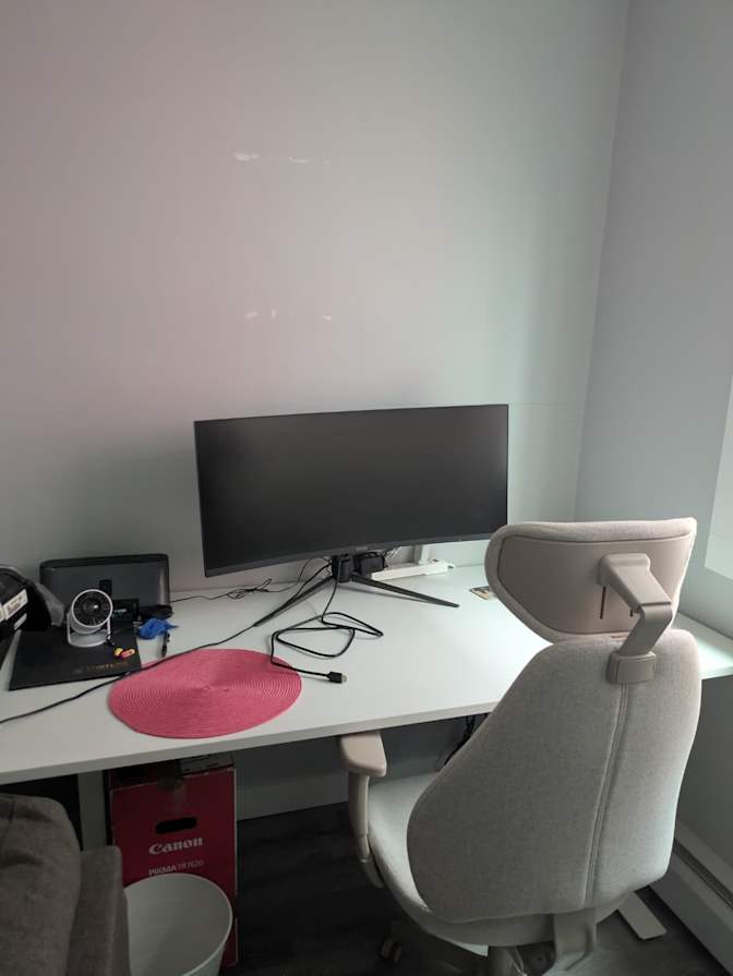 Juan's room