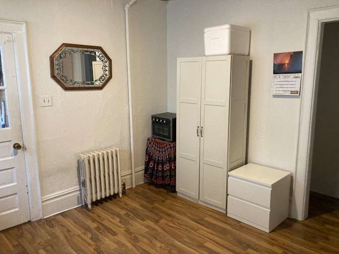 Ross's room