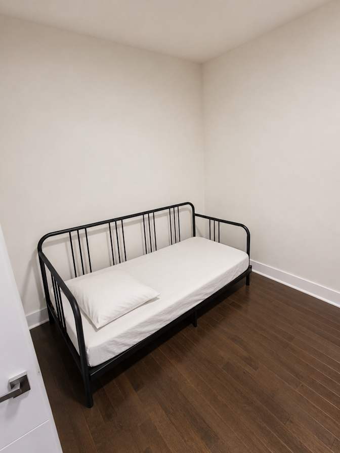 Sunny's room