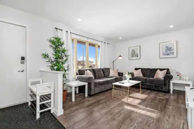 harshprateek sachar's room