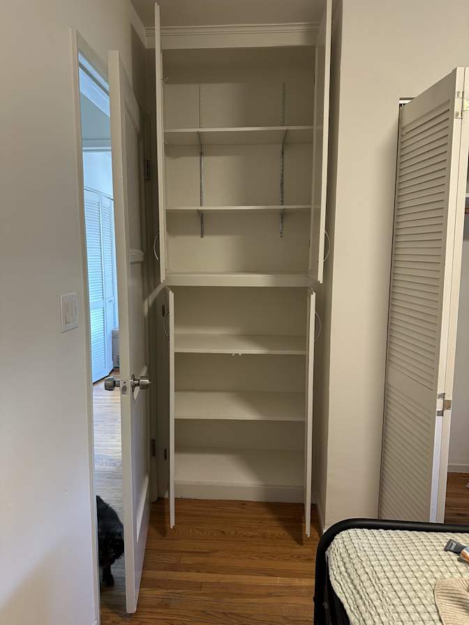 Gwen's room