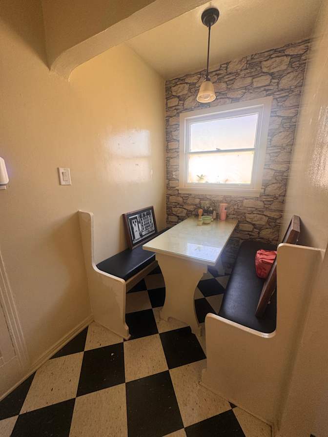 Jeffrey's room