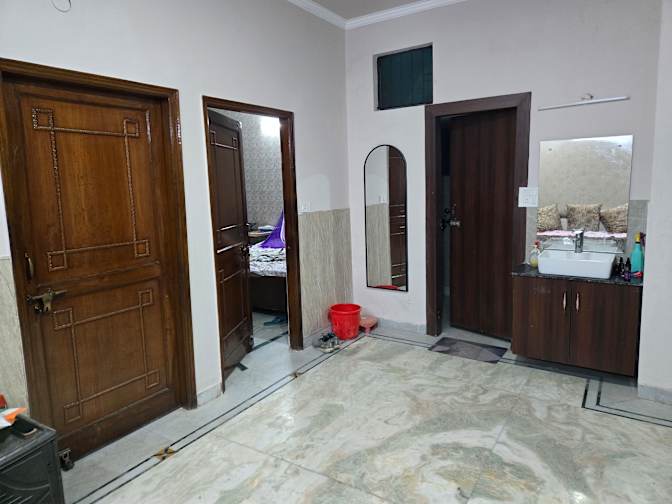 Vivek Kumar's room