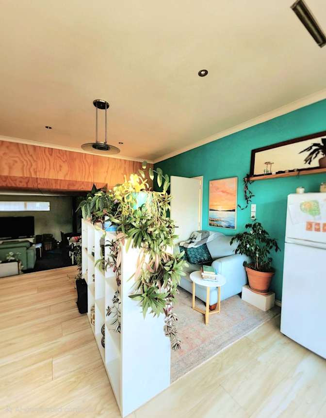 Cecilia's room