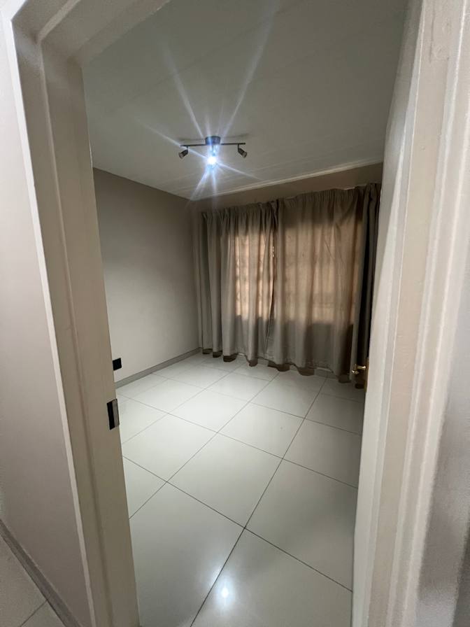 Lele's room