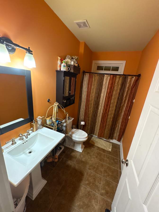 Lyss's room