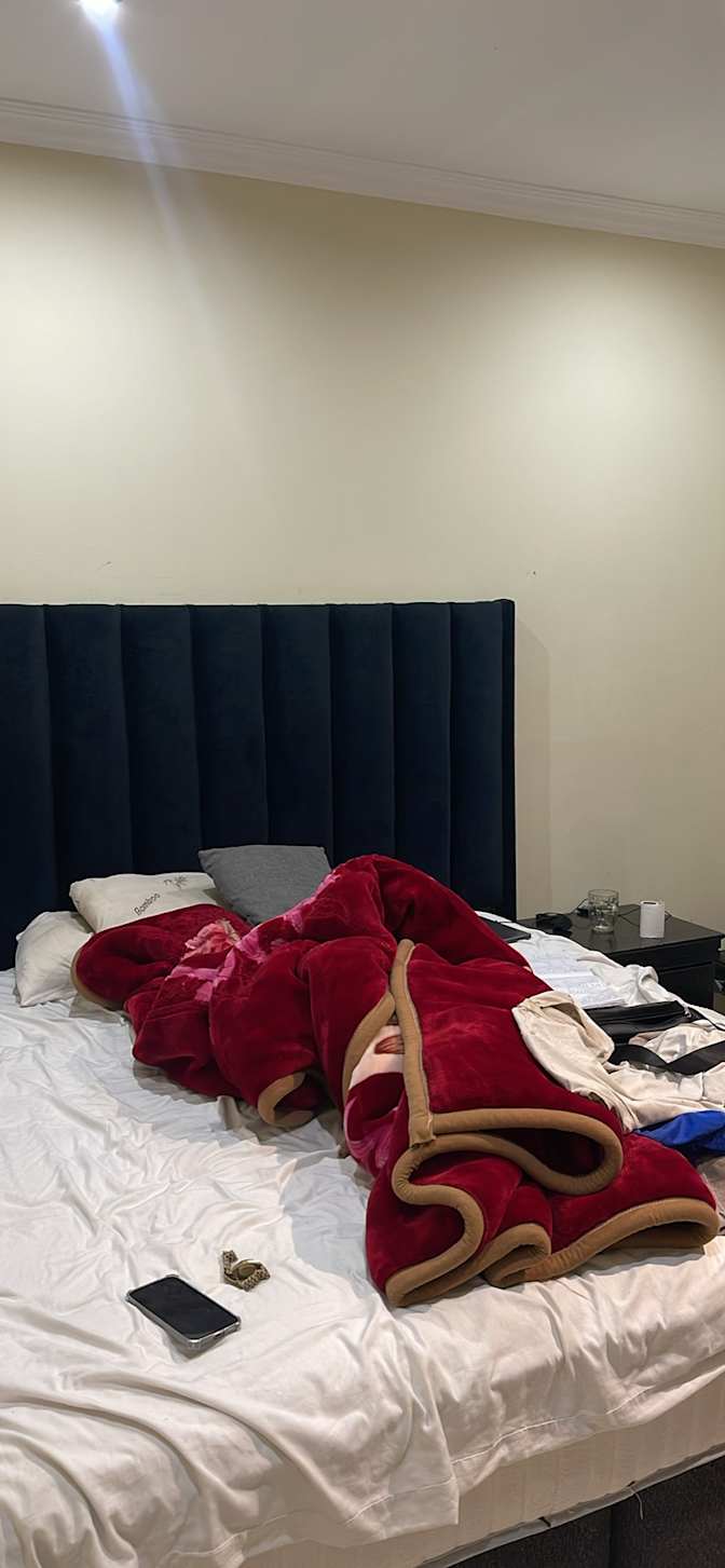 Mike Nails's room