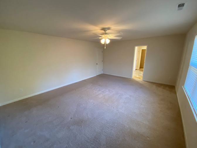 Alcove Rooms's room