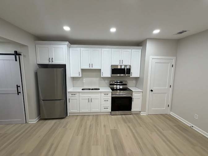 Alcove Rooms's room