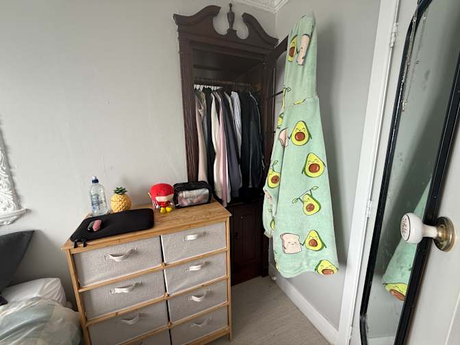 Shontelle's room