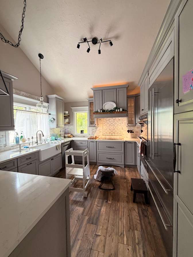 Caroline's room
