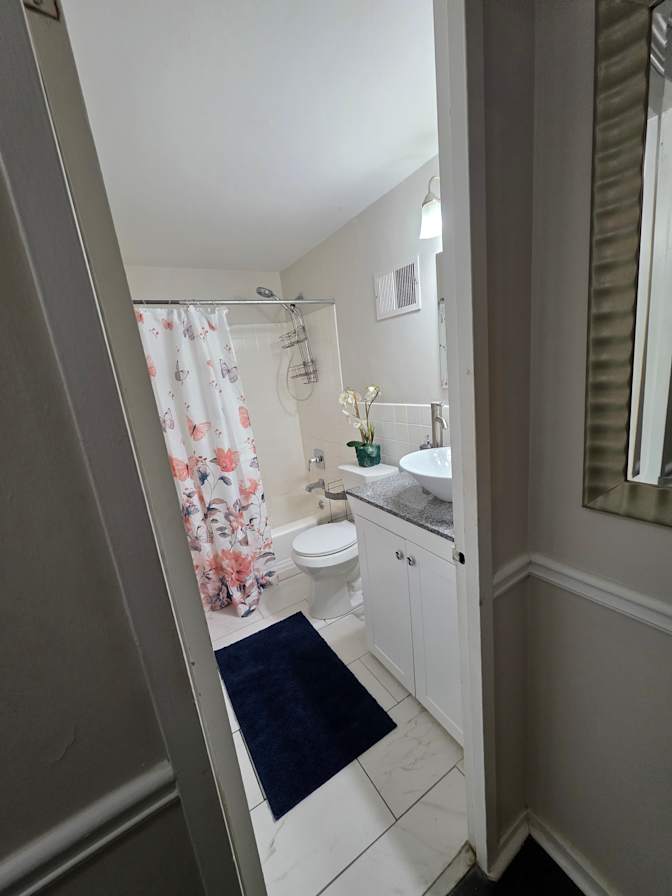 CL&C Property Management and Consulting's room