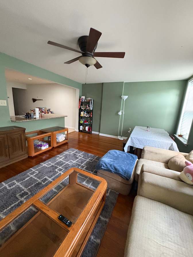 Alina Mastro's room