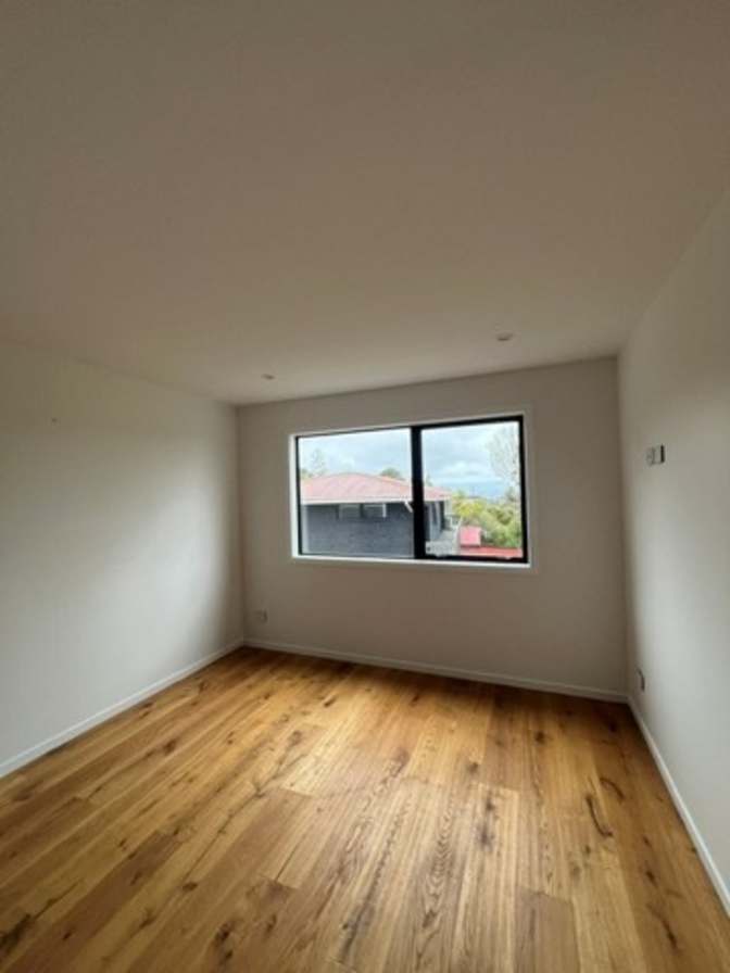 Su's room