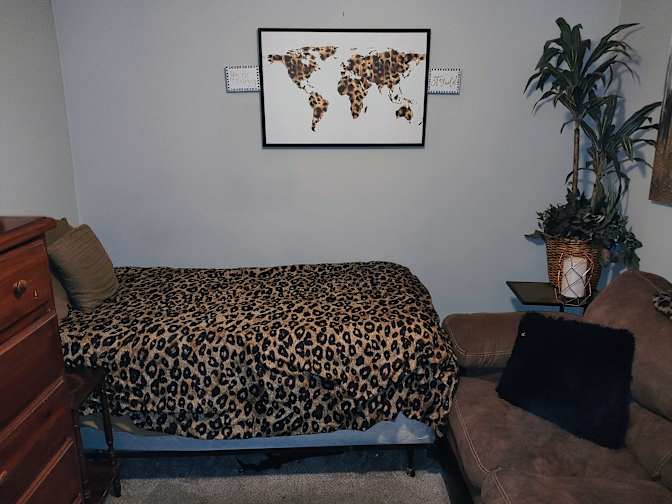 emmanuel's room