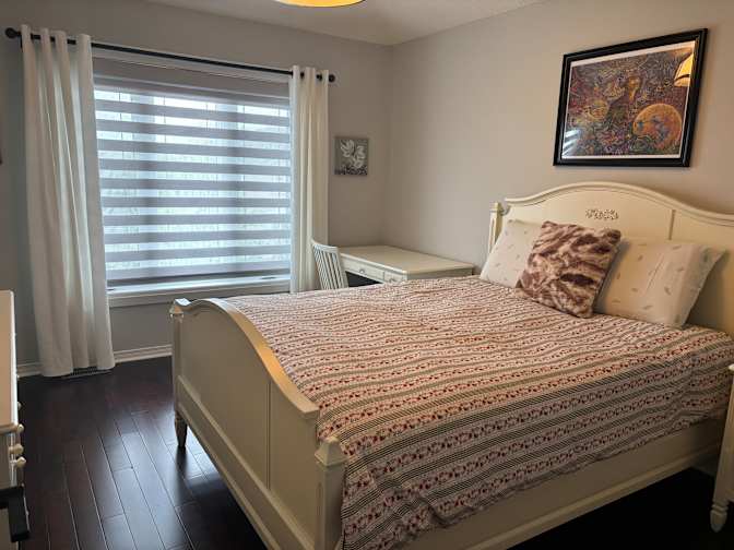 Dora's room