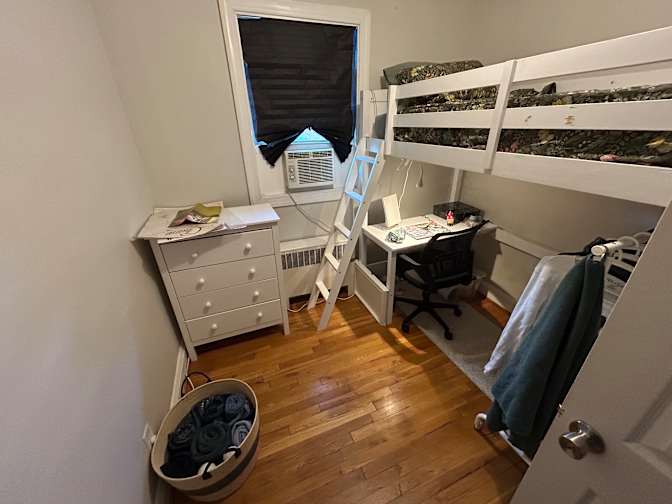 Lesley's room