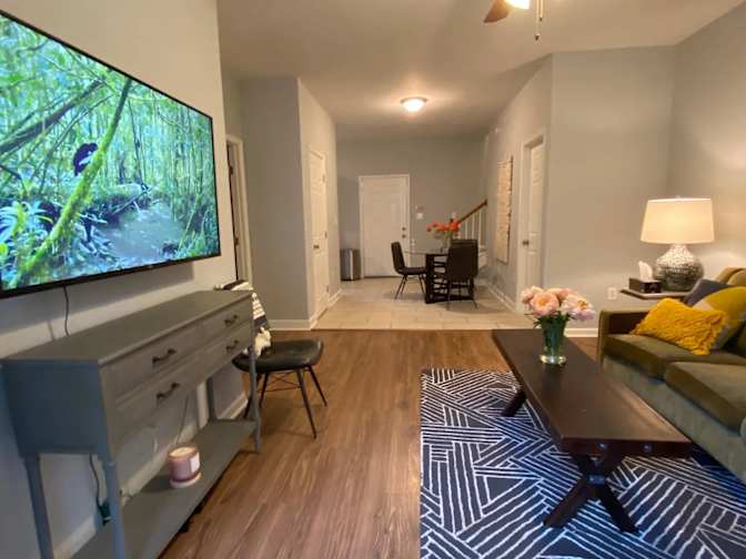 Alcove Rooms's room
