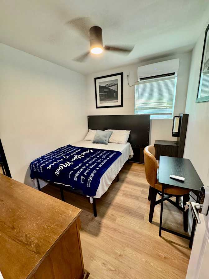 PadSplit's room