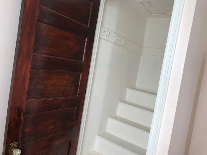 Sea's room