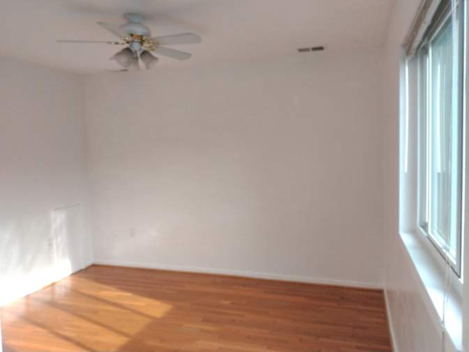 Jundong "JD"'s room