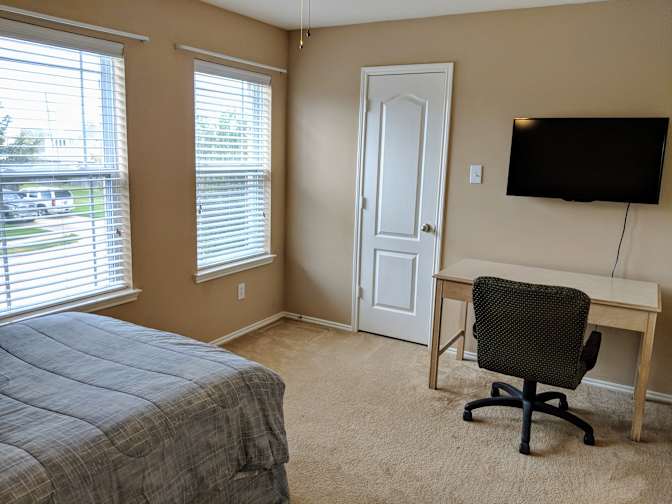 Akbar's room