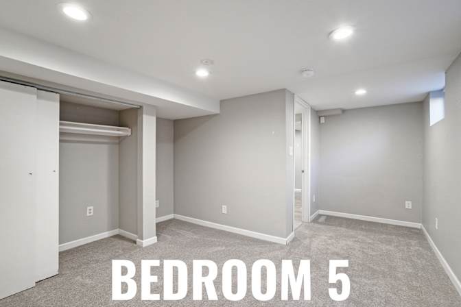 HomeCrew's room