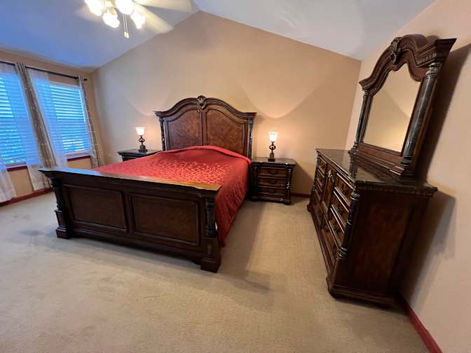 Shah's room