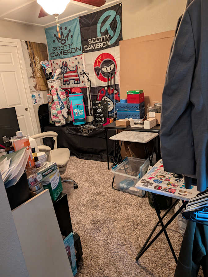 Jennifer And Lesley's room
