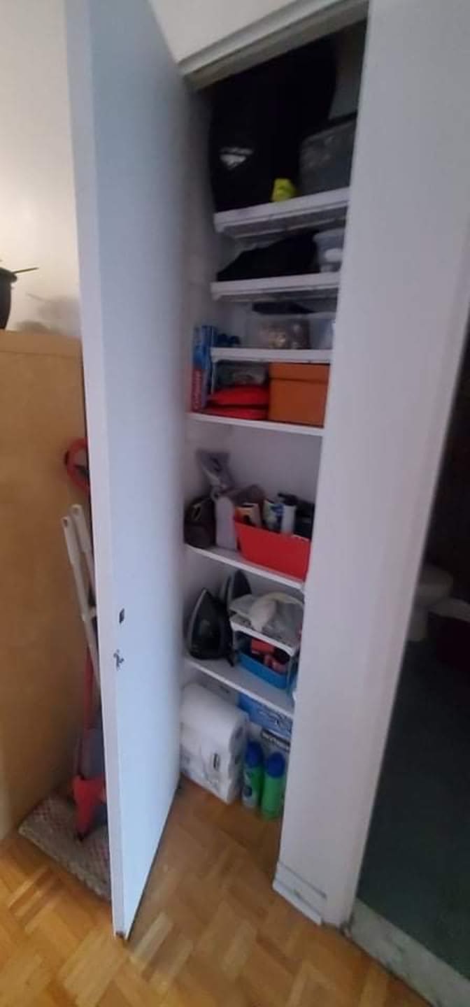 Mohamad's room