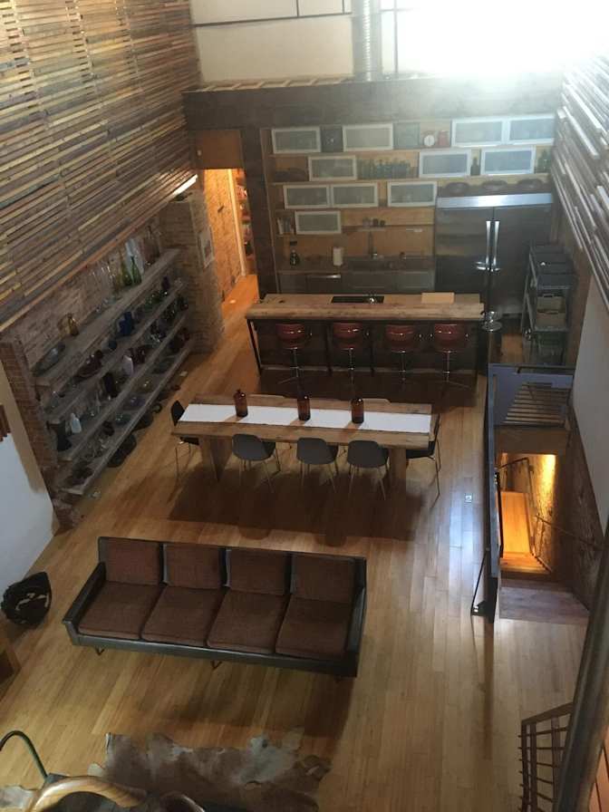 Caroline's room
