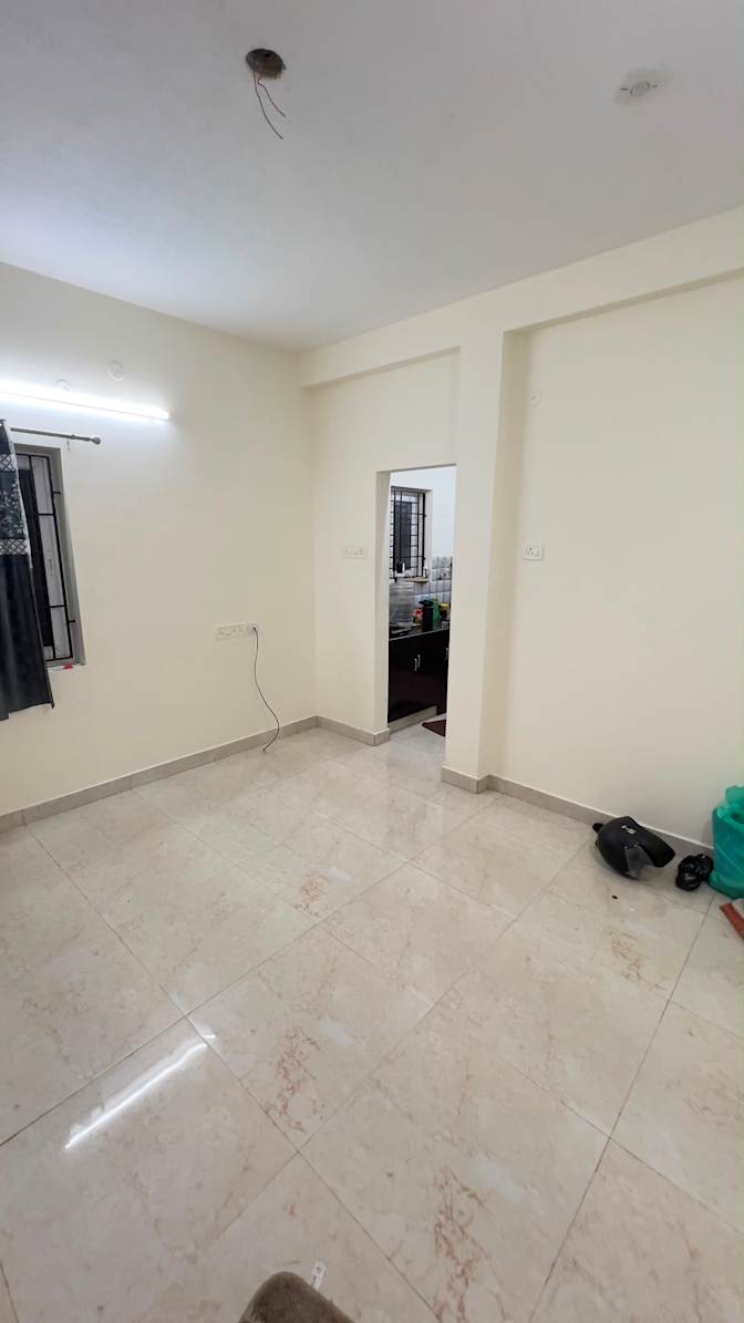 Isaac Immanuel T's room