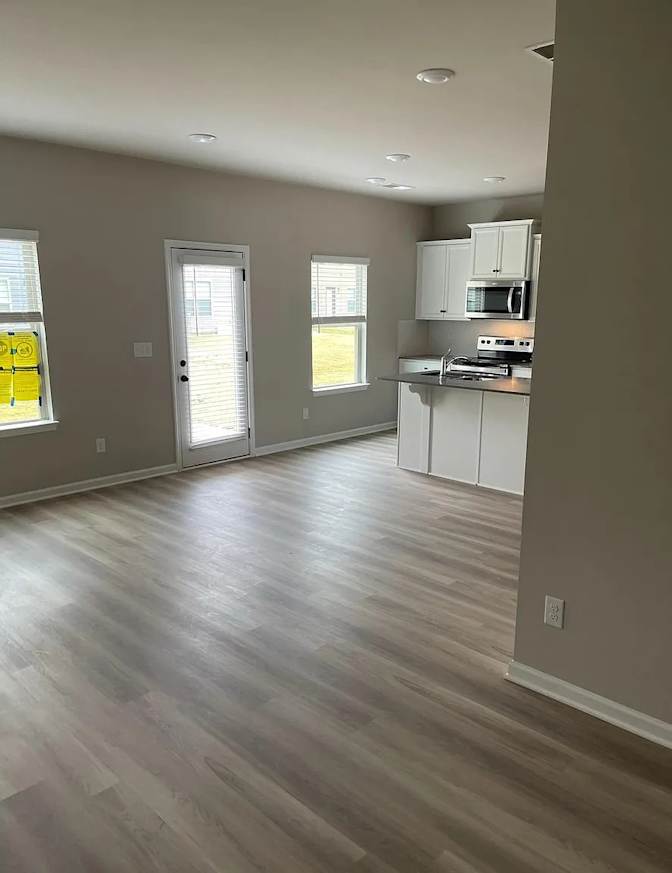 Alcove Rooms's room