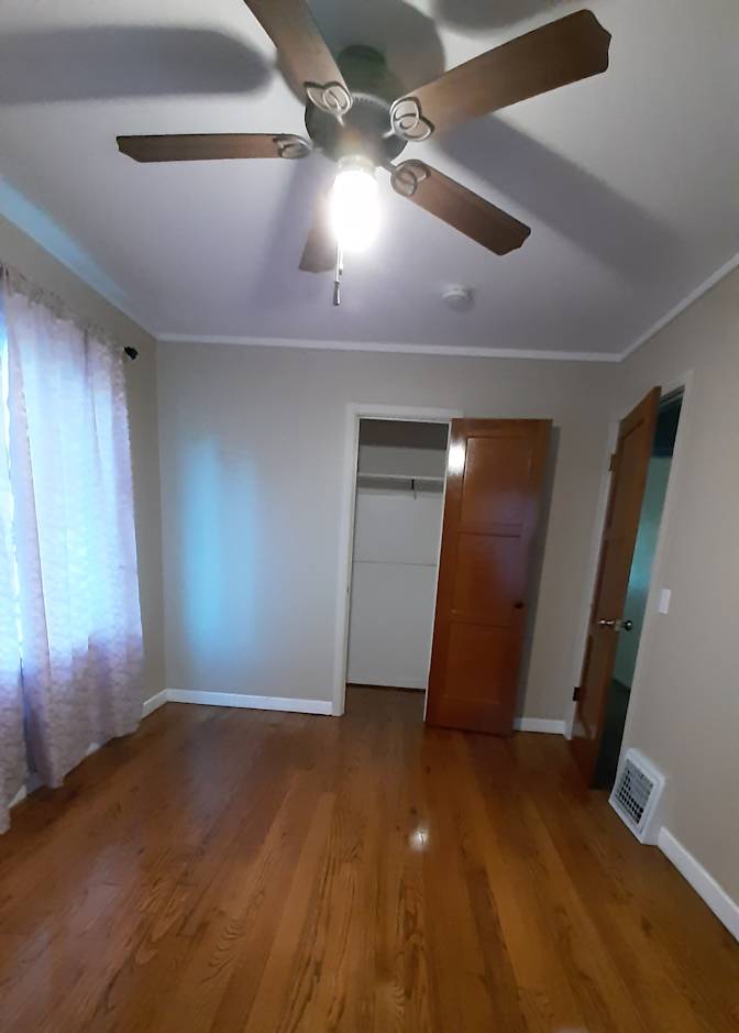 Lisa's room