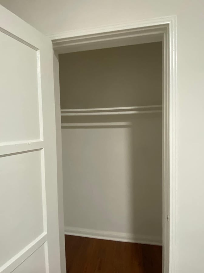 Elle's room
