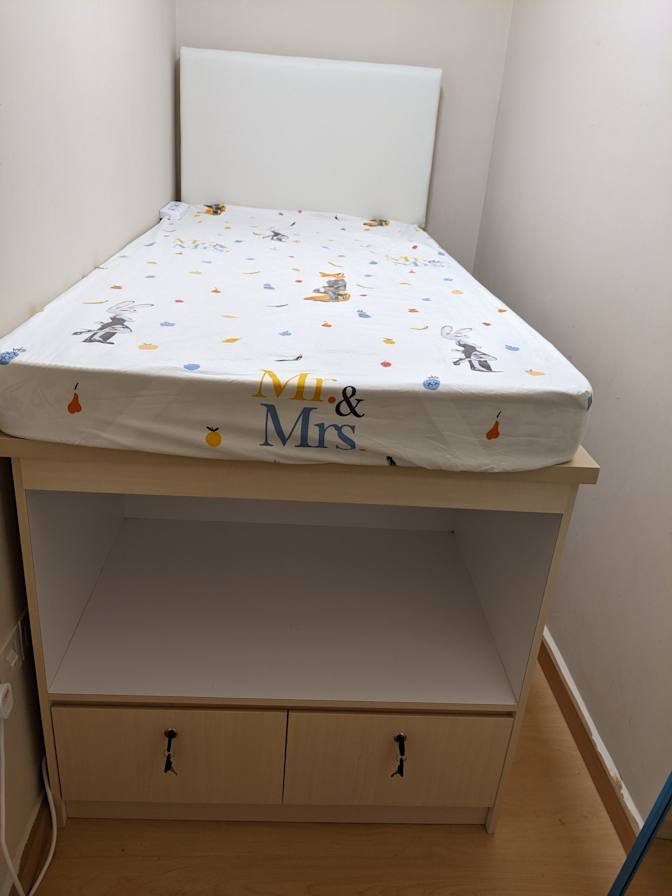 Jolyn's room