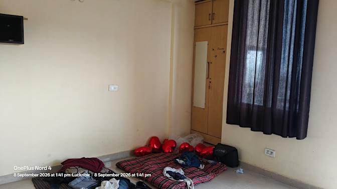 RAHUL CHAURASIYA's room