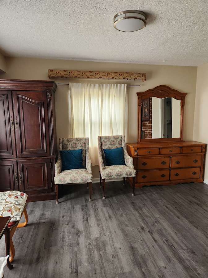 Pat's room