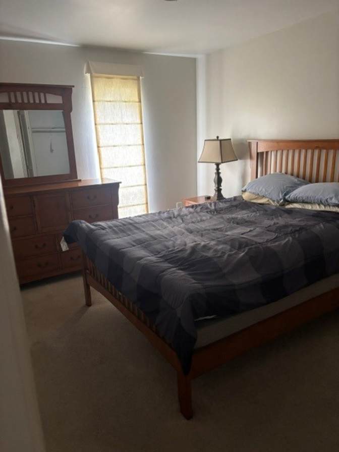 Craig D Bowen's room