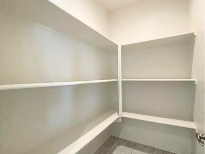 Lakevilla's room