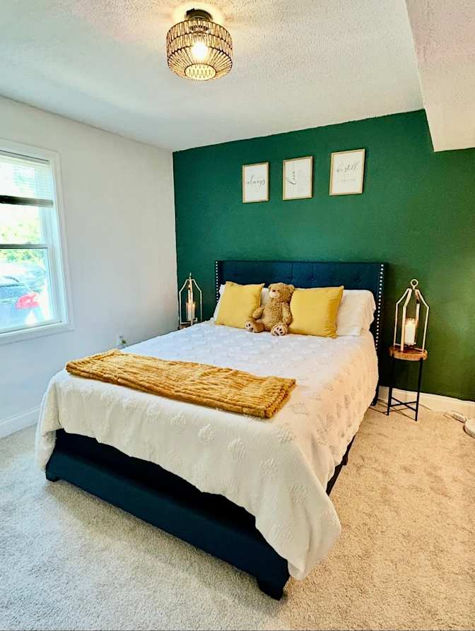 Belinda's room