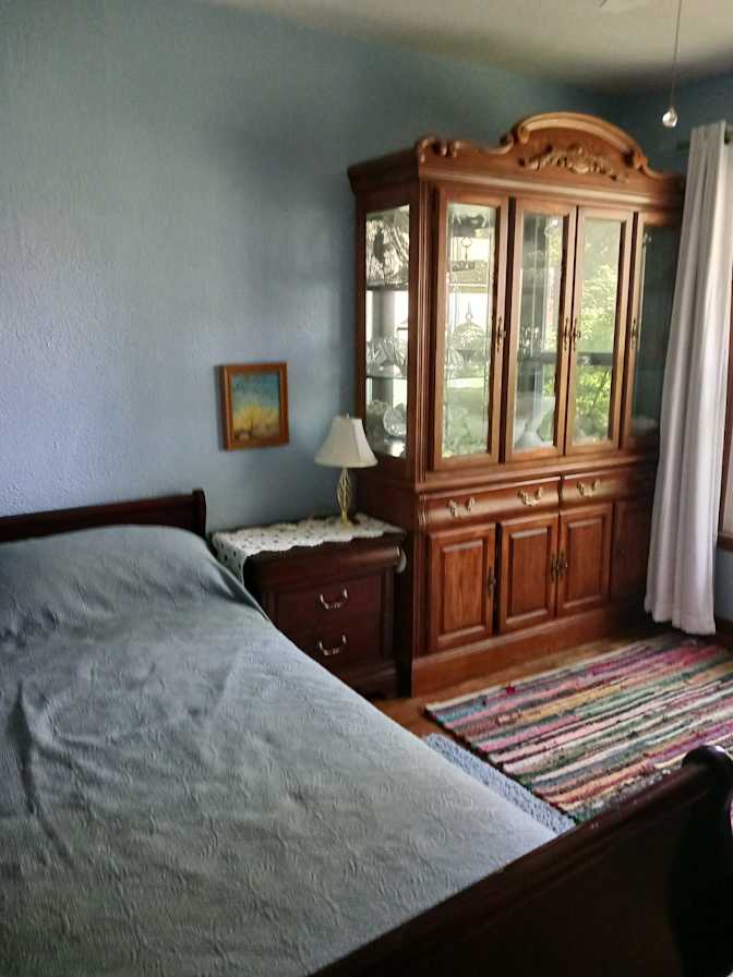 Carolyn's room