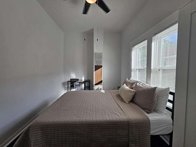 PadSplit's room