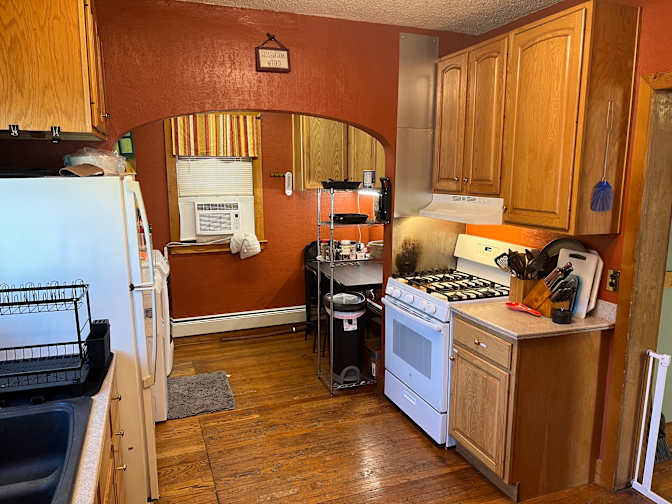 Erik's room