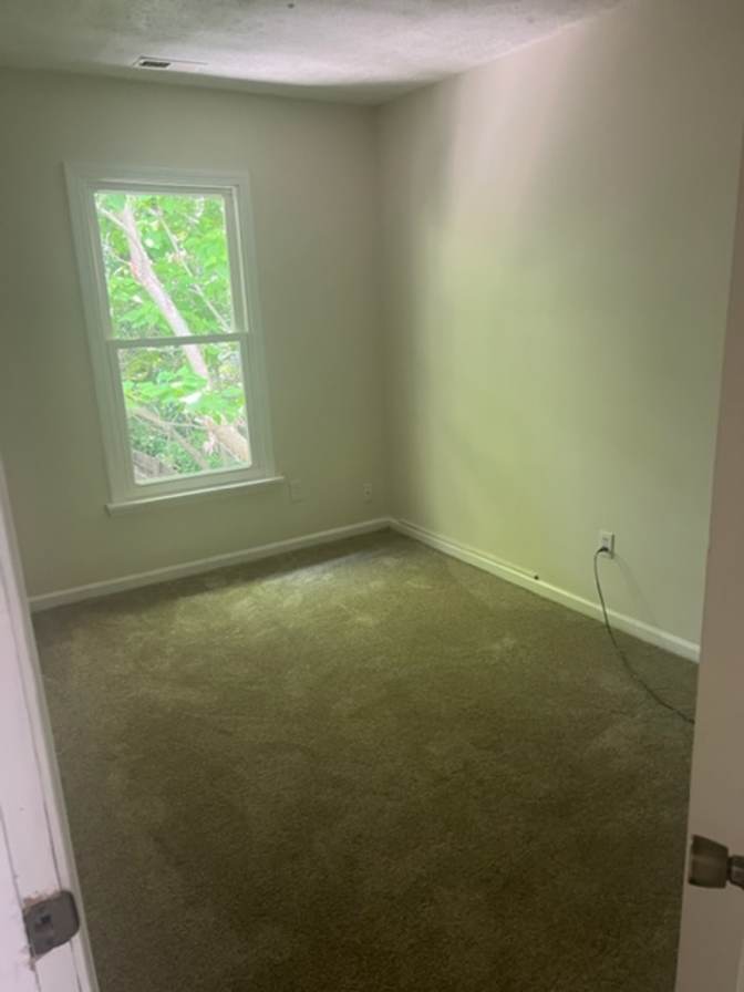 Jay/Nikki's room