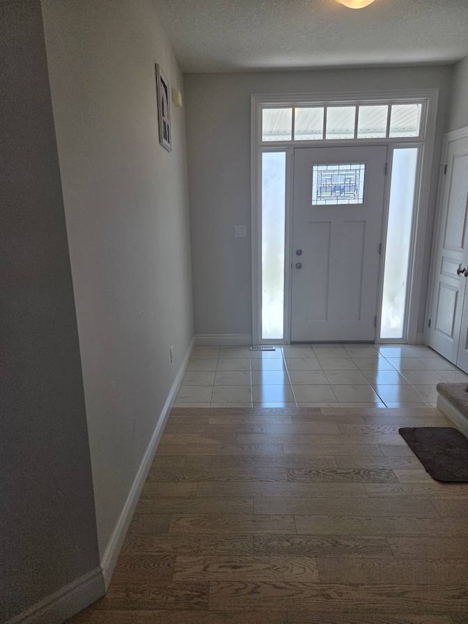 Laju Ejutemieden's room