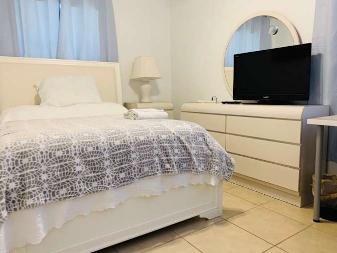 anna's room