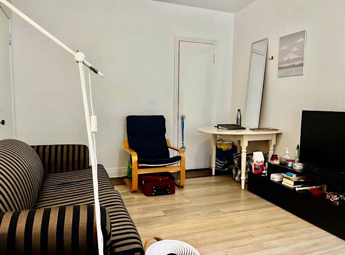 Sunny's room