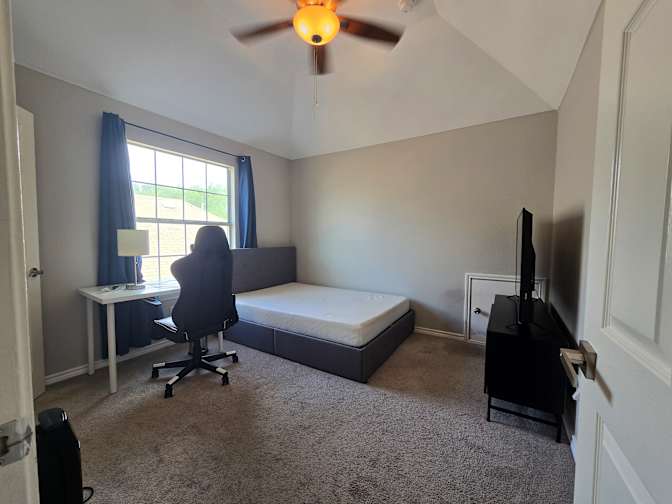 Nhu's room